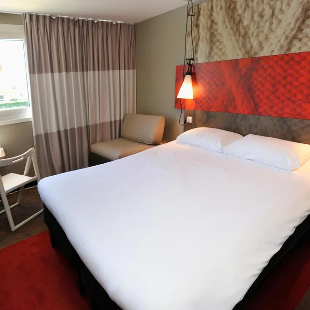 غرفة قياسية بسرير مزدوج مع أريكة، Ibis Lyon Villefranche Sur Saone 3/7