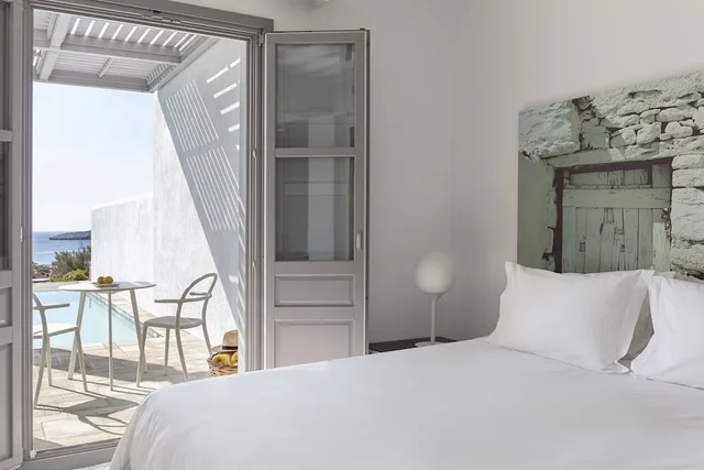 جناح غراند بسريرين مزدوجين بإطلالة على البحر مع أريكة بمسبح خاص، Anemi Hotel 5/10