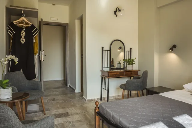 غرفة قياسية بسرير مزدوج أو سريرين منفصلين، La Signora Hotel 2/3