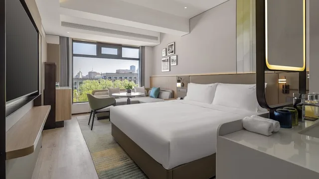 Holiday Inn Jinan Daming Lake By IHG، جينان 16/50