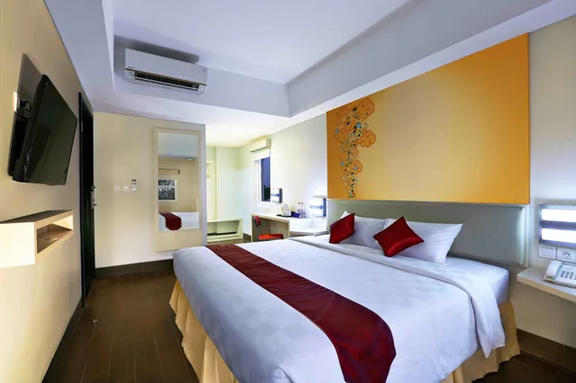 غرفة ديلوكس بسرير مزدوج، Cordela Hotel Cirebon 1/3