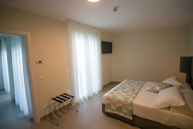 Luxury, Suite, Queen Bed, Lagoon View, Sofa، Mosella Suite 3/6