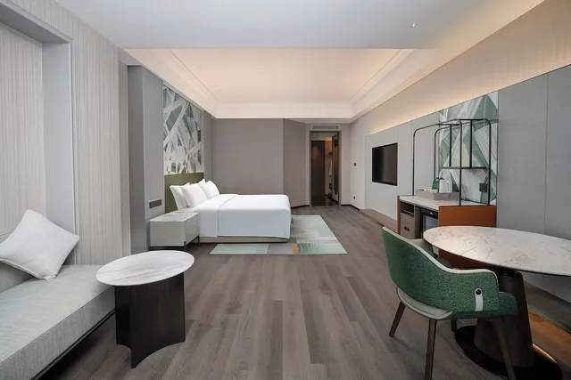 غرفة بريميوم بسرير كينج لذوي الإعاقة، Holiday Inn Xuzhou Yunquan by IHG 2/2