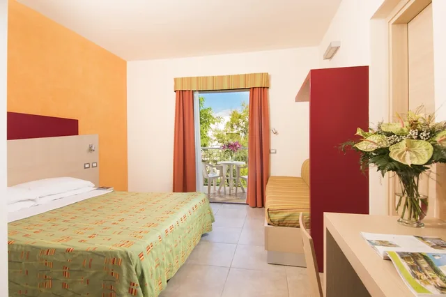 Superior, Twin Beds, Sofa, Balcony, Sibari Green Resort 4/4
