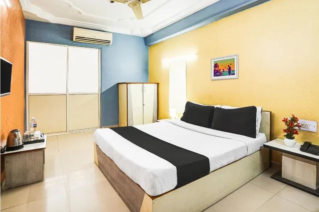 جناح، OYO 2178 Vibrant Residency 1/1
