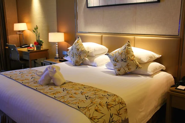 غرفة سوبيريور بسرير كينج بإطلالة على المدينة، Zheshang New Century Grand Hotel 1/1