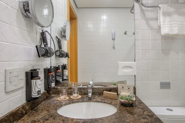 Innside, Triple, 1 Queen and 1 Single Bed, Queen Bed، INNSiDE Sao Paulo Higienopolis 7/9