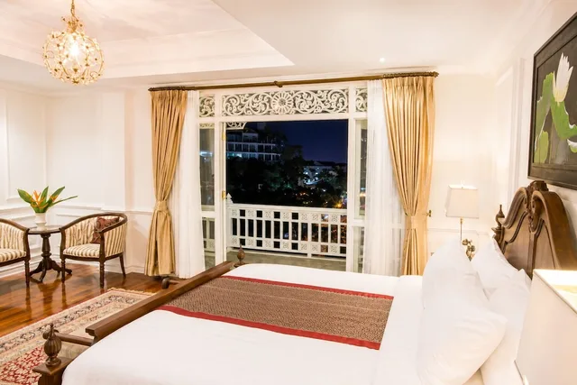 1 Bedroom, Heritage, Premier, Suite, King Bed، Dhavara Boutique Hotel 7/10
