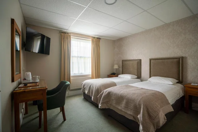 غرفة بسريرين منفصلين لذوي الإعاقة، Stallingborough Grange Hotel 2/5
