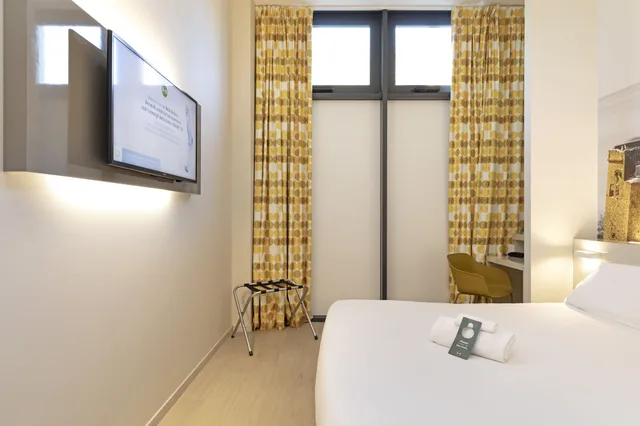 غرفة اقتصادية بسرير مزدوج لذوي الإعاقة، B&B Hotel Savona 2/3