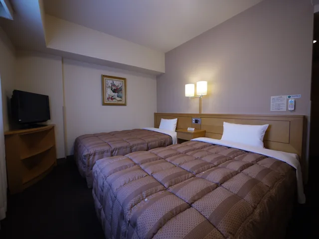 غرفة بسريرين منفصلين للمدخنين، Hotel Route-Inn Kitakami Ekimae 2/5