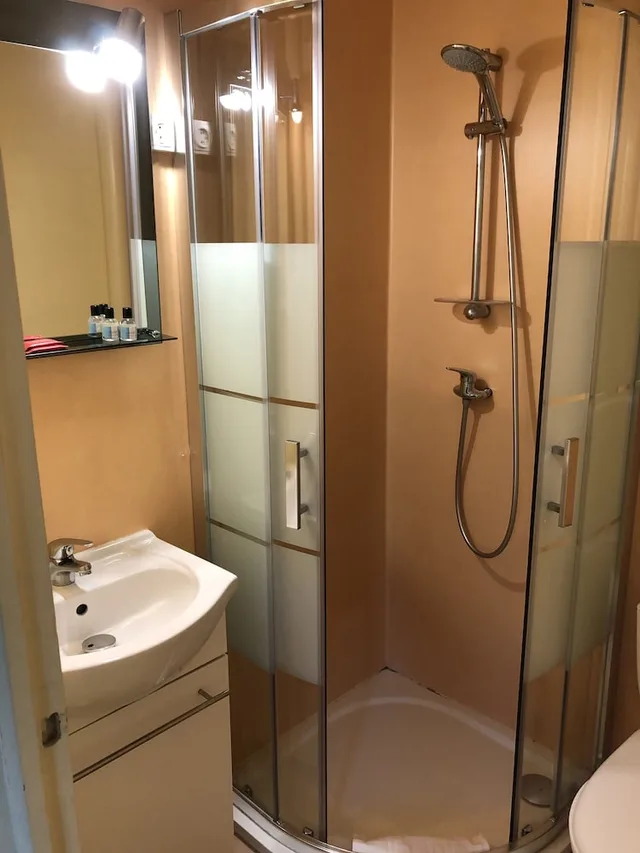 غرفة كومفورت بسرير مزدوج، Hotel Restaurant Saint-Benoit 3/3