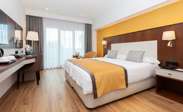 Junior Suite, Double Bed, Alanda Hotel Marbella 1/1