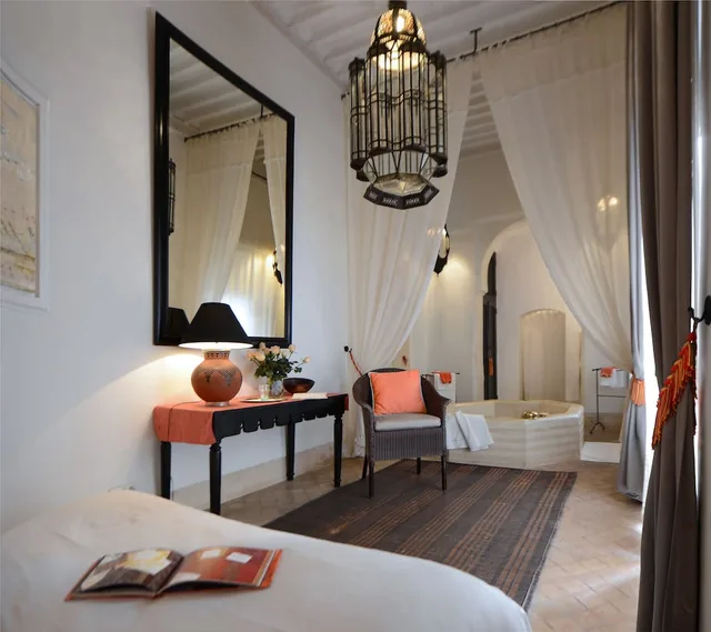 Suite, Queen Bed, Patio, Dar Housnia 3/7