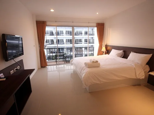 Deluxe, Pool View, Bs Residence Suvarnabhumi 6/10