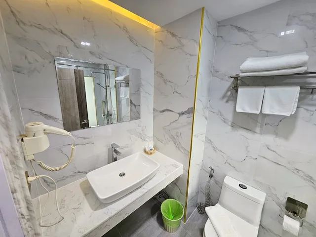 غرفة ديلوكس بسرير مزدوج بإطلالة على البحر، Mermaid S Beach Resort Jomtien 8/9
