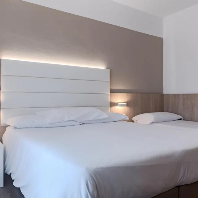 غرفة سوبيريور ثلاثية، Hotel Etna 10/10