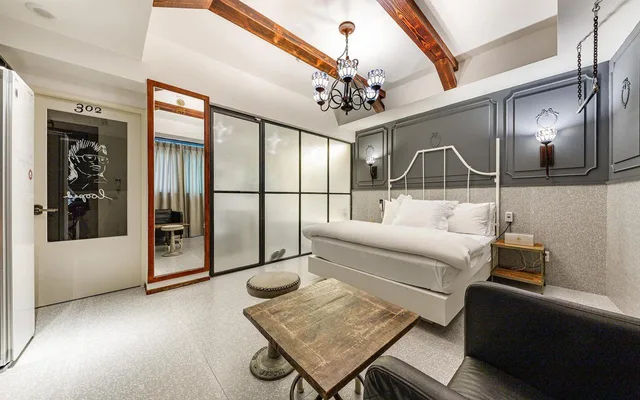 غرفة ديلوكس بسرير مزدوج، February Hotel Sungseo 1/1