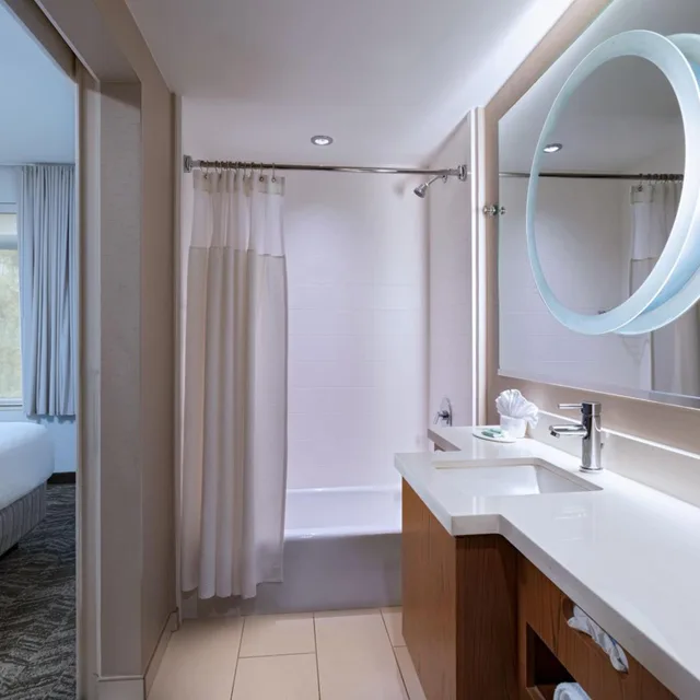 Suite, 2 Queen Beds, Fireworks View, Sofa، SpringHill Suites by Marriott Anaheim Maingate 4/5