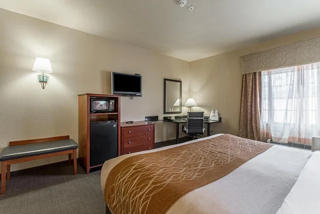 جناح بسرير كينج، Hotel Ruidoso - Midtown 5/6