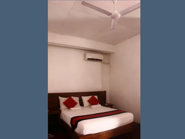 غرفة ديلوكس بسرير كوين، 256 Townhouse Rest 1/2