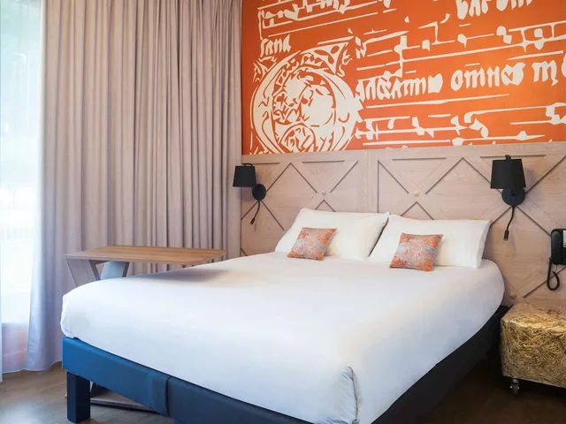 Standard, Double Bed, Ibis Styles Carcassonne La Cite 4/10