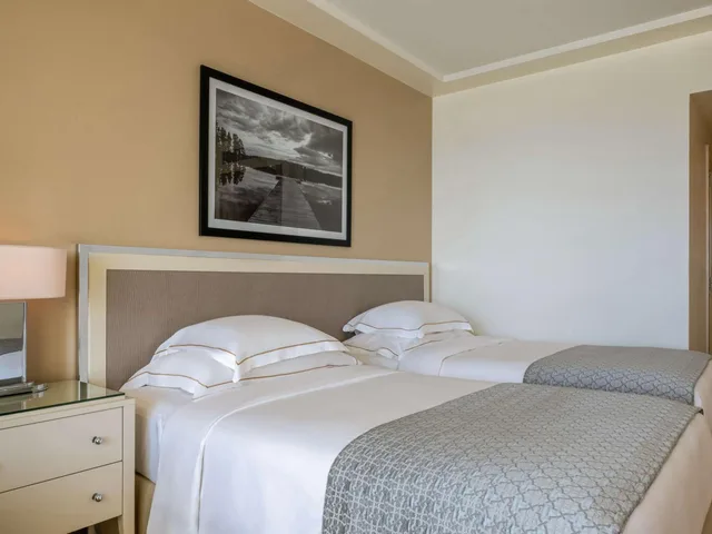 غرفة متصلة عائلية، Movenpick Hotel Beirut 4/10