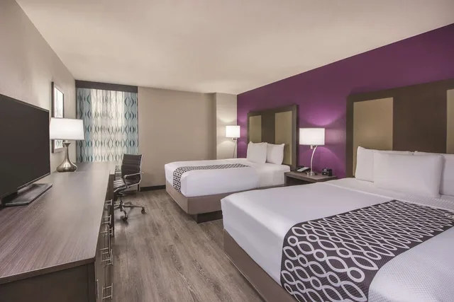 Room, 2 Queen Beds, La Quinta Inn And Suites By Wyndham Festus - St. Louis South 1/2