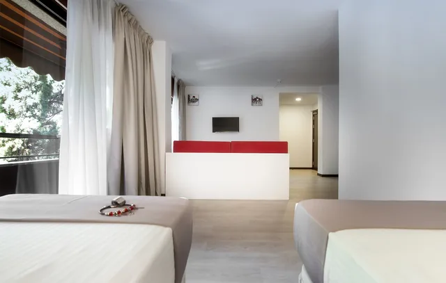 جناح جونيور بشرفة، Roisa Hostal Boutique 5/10