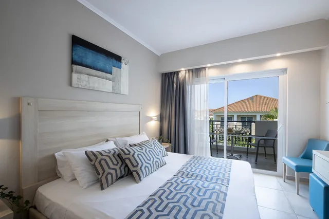 غرفة سوبيريور بسريرين منفصلين مع أريكة، Marelen Hotel 1/8