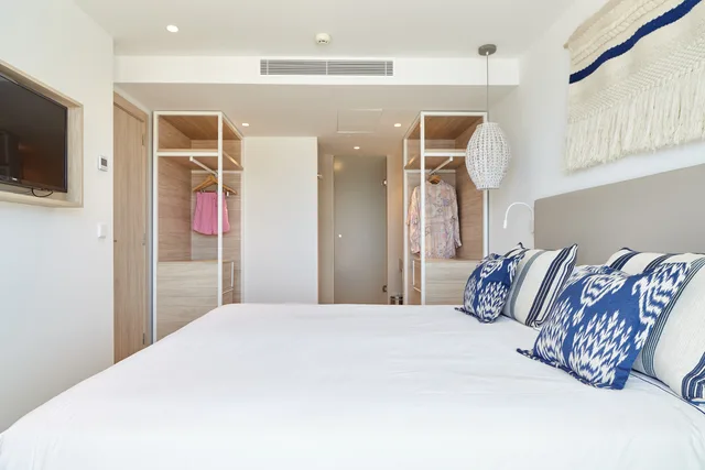 2 Bedrooms, Suite, Lateral Side Sea View، Can Salia 2/4