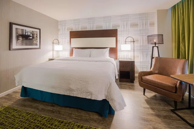 غرفة بإطلالة، Hampton Inn and Suites Washington DC Navy Yard 1/5
