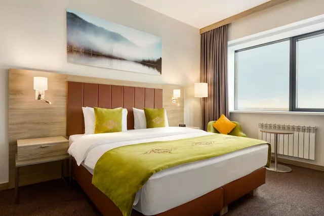 جناح بزنس بسرير كينج، Wyndham Garden Astana 1/3