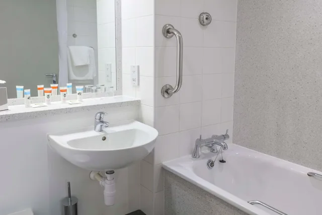 غرفة بسرير مزدوج، Best Western Pontypool Metro Hotel 3/5