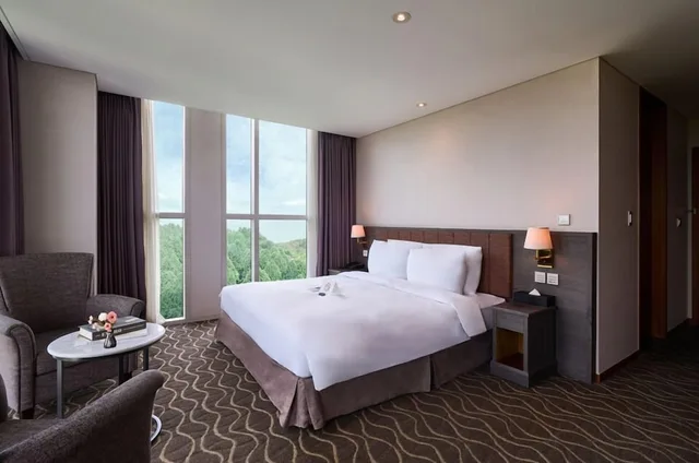 Premium, Forest View, Corner, Hotel Square Ansan 1/2