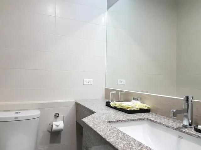 جناح ديلوكس بسرير كينج، Mezzo Hotel 5/6