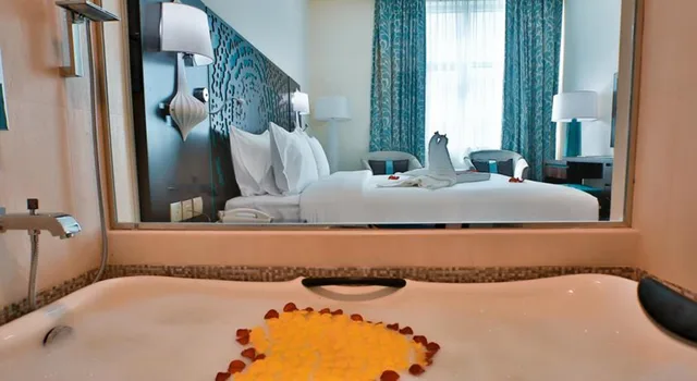 جناح جونيور، Signature Hotel Al Barsha 1/1