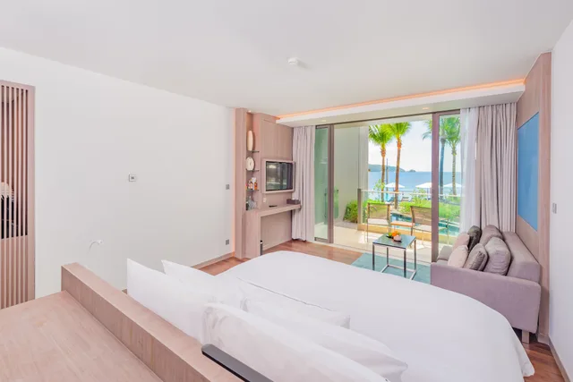 Pool-Access Comfy Room، Oceanfront Beach Resort And Spa 2/4
