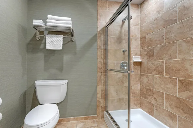 Suite, King Bed, Kitchenette, Best Western Plus Clocktower Inn 6/9