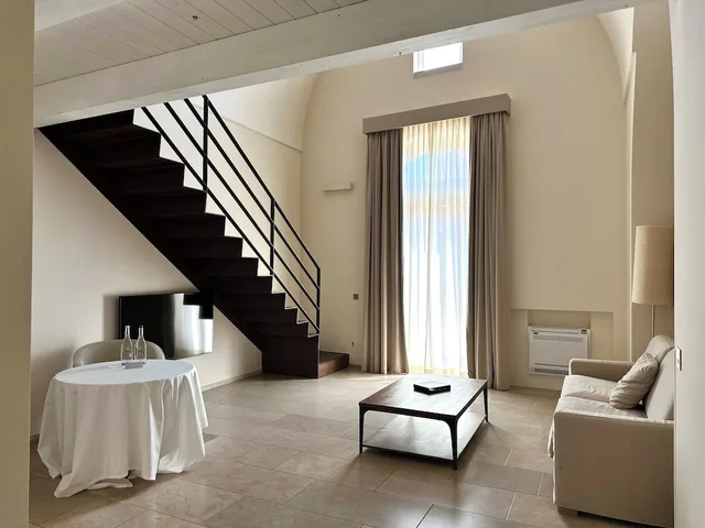 Loft, Superior, Suite, Double Bed, Sofa، Relais Histo San Pietro sul Mar Piccolo 3/8