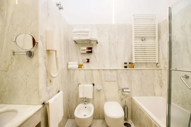 غرفة رباعية، Hotel Palazzo Guardati 2/6