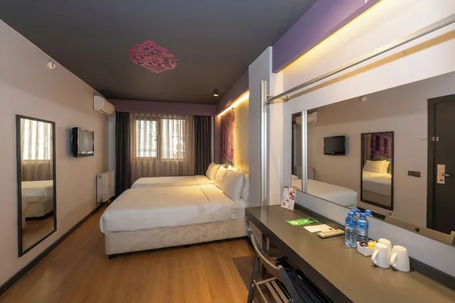 1 Bedroom, Superior, Triple, Double Bed, Sofa, Tulip City Taksim Hotel 3/7