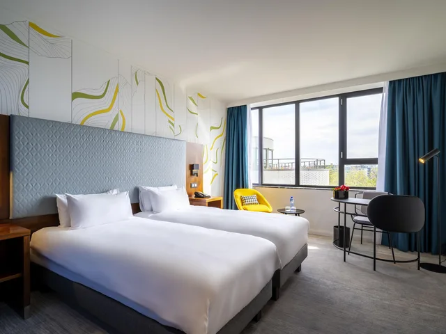 Superior, Twin Beds, City Side، Maek Hotel Antwerp Central - Handwritten Collection 2/10