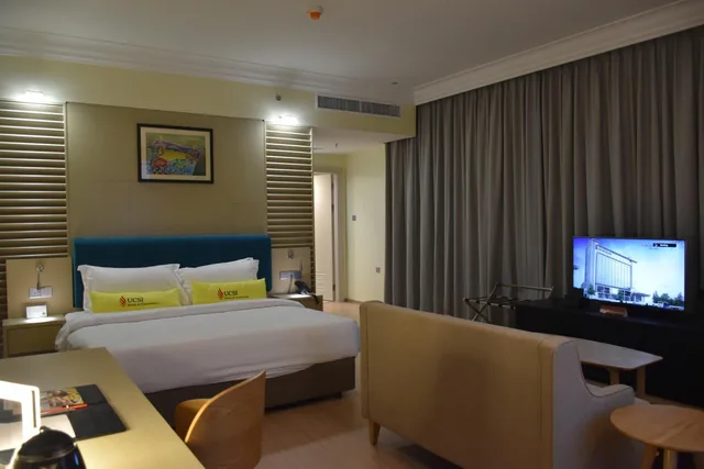 غرفة ديلوكس بسرير كوين، UCSI HOTEL KUCHING 2/2