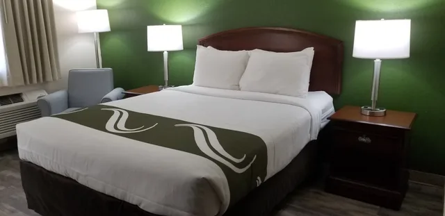 غرفة قياسية بسرير كوين، Quality Inn Pelham I-65 Exit 246 1/2