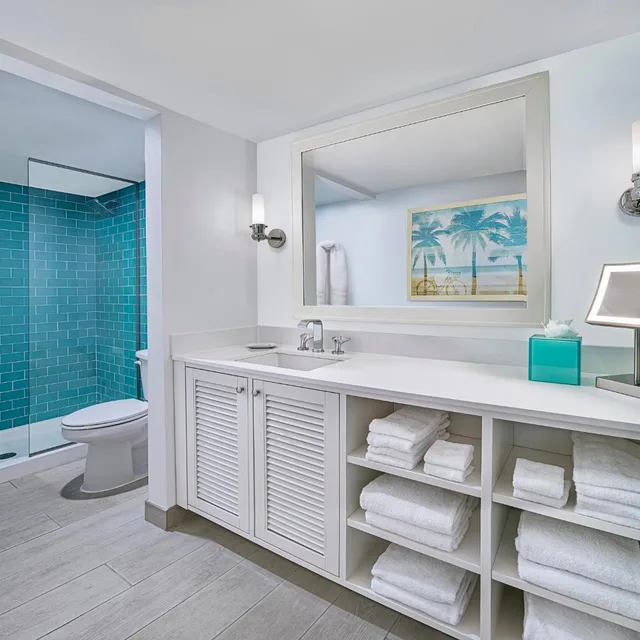 Sand, Premium, King Bed، Margaritaville Beach Resort - South Padre Island 5/5