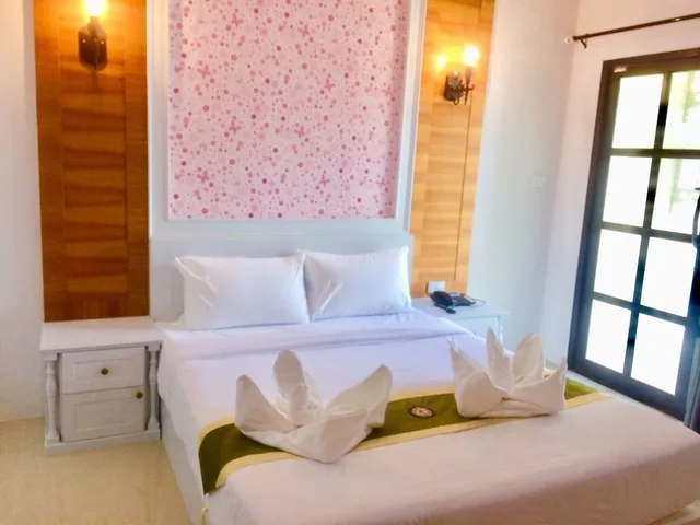 جناح بسرير مزدوج، Ploy's Pearl Hotel 1/2