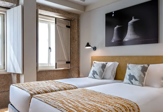 غرفة بسرير مزدوج بإطلالة على المدينة، Porta Nova Collection House 1/3
