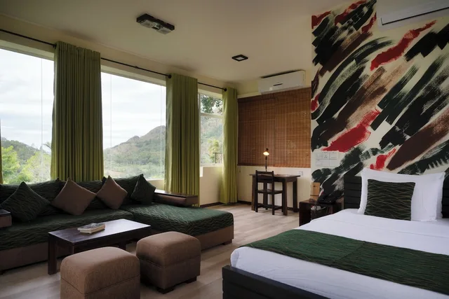 Panorama, Penthouse, King Bed، The Glenrock 4/6