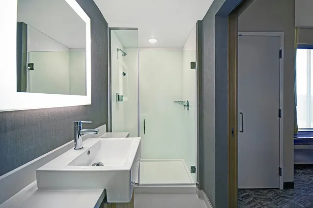 جناح، SpringHill Suites by Marriott St. Paul Arden Hills 4/7